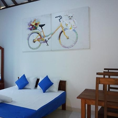 Hotel Agoura Hills Kurunegala Exterior foto