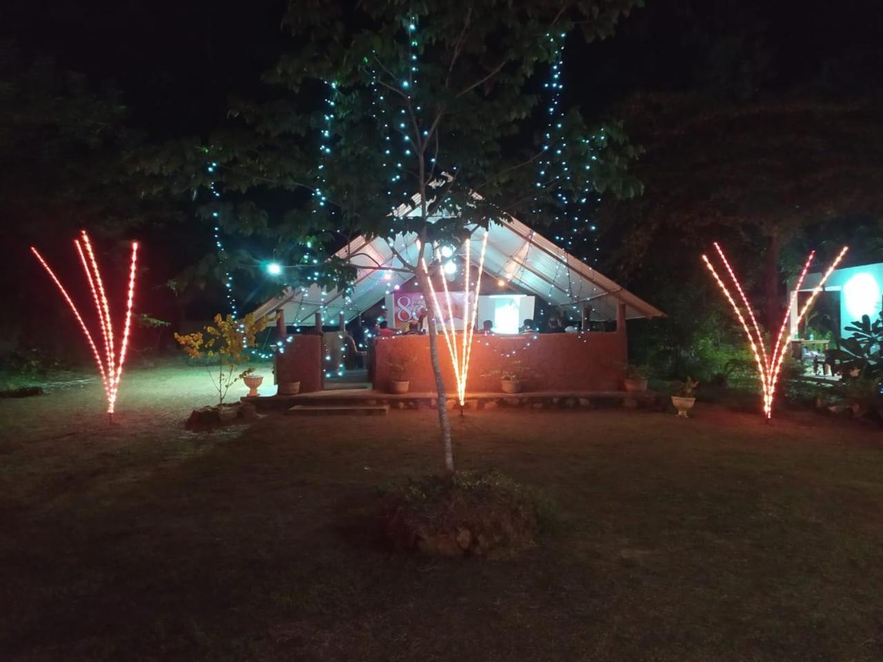Hotel Agoura Hills Kurunegala Exterior foto